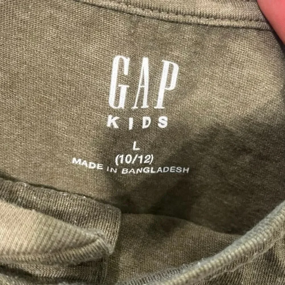 Gap Kids Boys Button Front T-Shirt Top Short Sleeve Army Green Size L 10-12